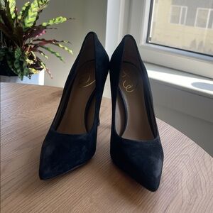 Sam Edelman Women's Antonia Point Toe Pumps 8.5M Black Suede $150